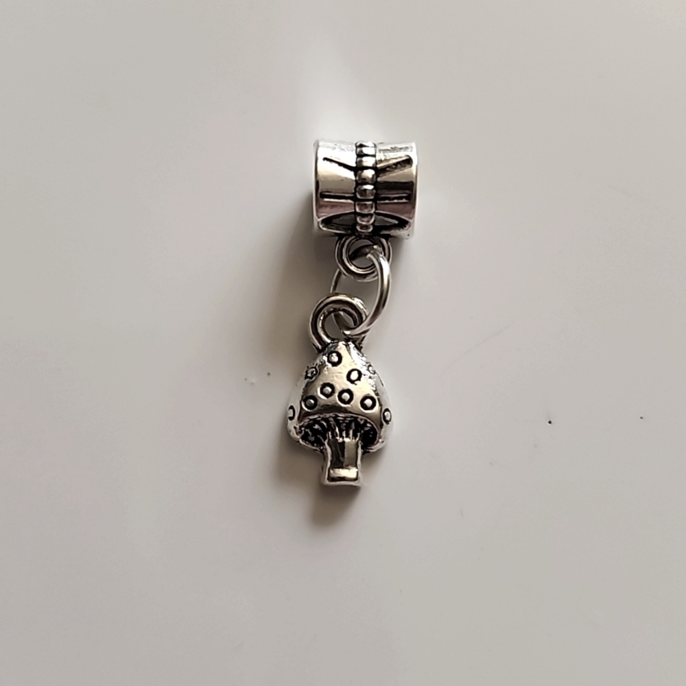 Fairy Garden Toadstool Mushroom Charm